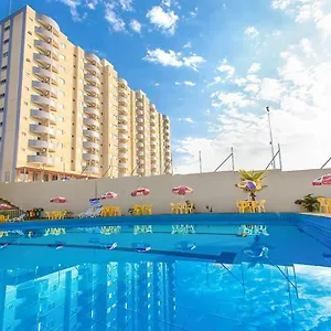 Golden Dolphin Grand 1025 Hotel